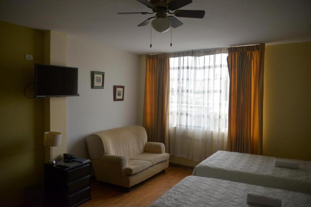 Hotel Las Condes Τρουχίλο Εξωτερικό φωτογραφία