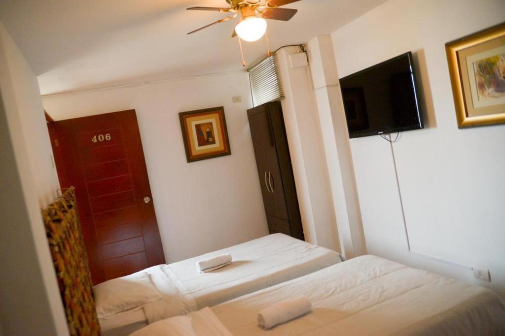 Hotel Las Condes Τρουχίλο Εξωτερικό φωτογραφία